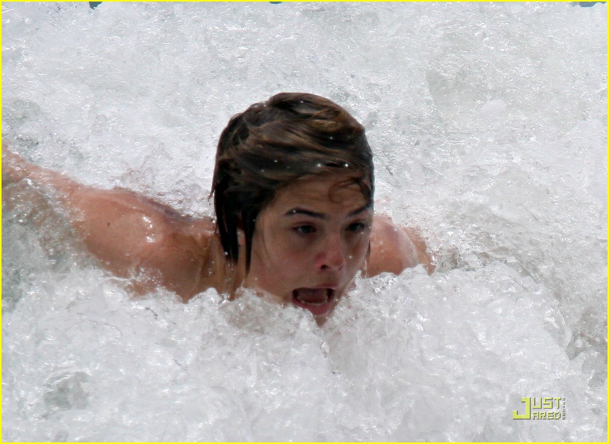 Dylan Sprouse Teen Idols 94