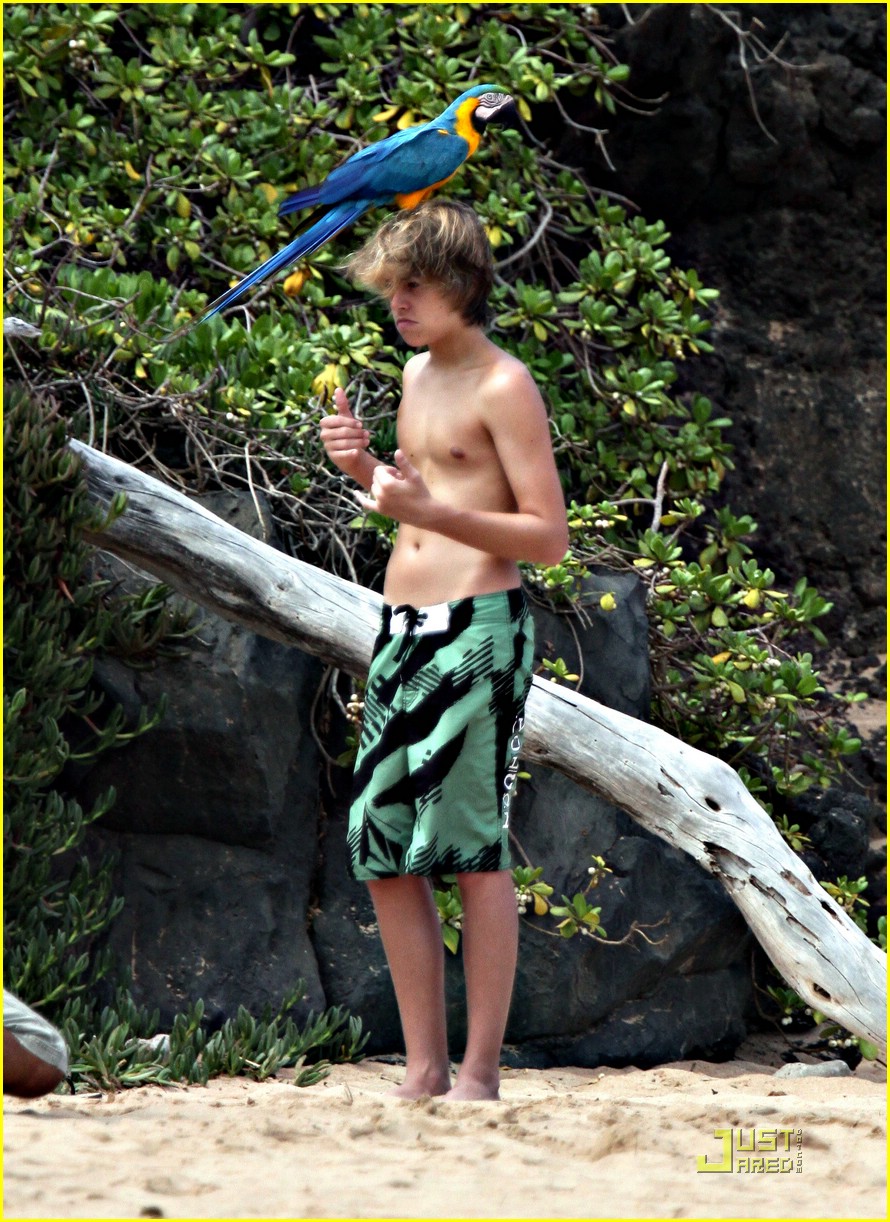 Dylan Sprouse Teen Idols 105